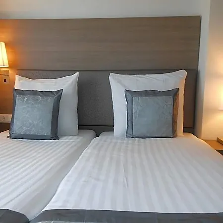 The Concert Hotel 3*